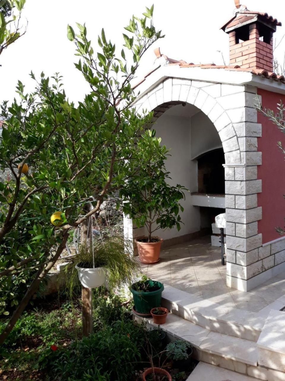 Apartments Vesna سيغيت فغانييتْسا المظهر الخارجي الصورة